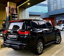 تويوتا لاندكروزر